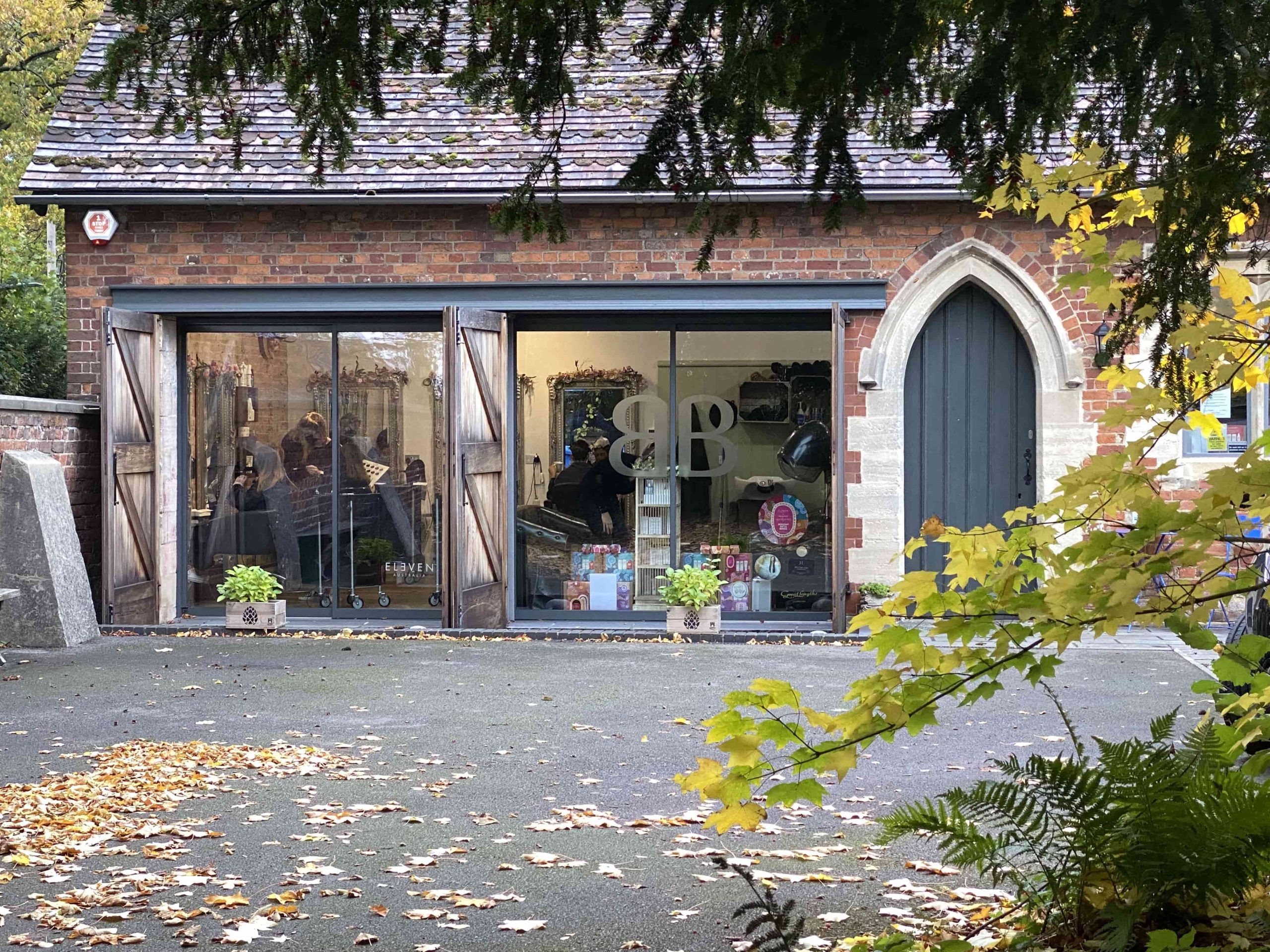 Image from The Beauty Barn Stroud’s official website